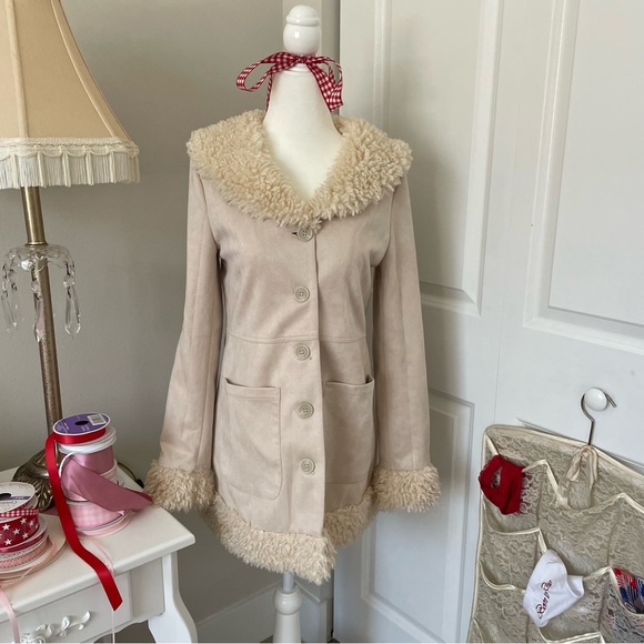 Wintersnow Penny Lane Coat - Picture 2 of 8
